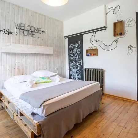Mamie Jane Hotel 3*