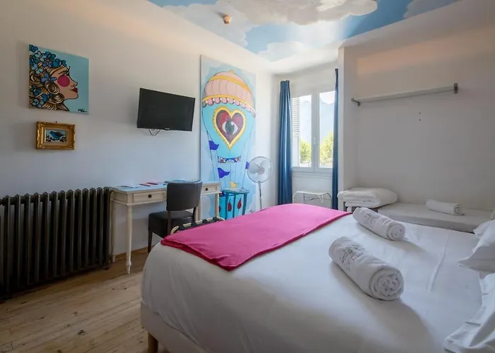 Otel Mamie Jane Aix-les-Bains